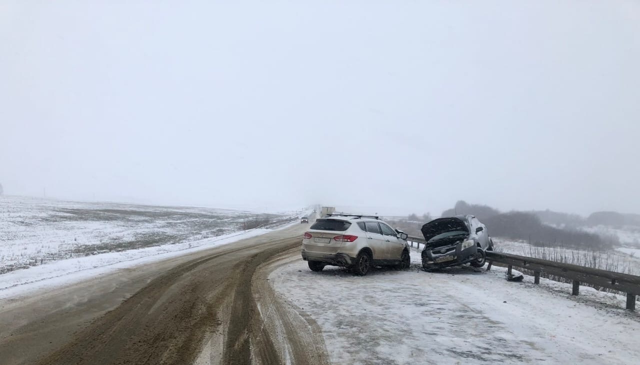 Авария Ульяновск Саранск 26 декабря. Мордовия авария трасса Саранск Ульяновск. ДТП В Мордовии 26 декабря. Авария 26 декабря на трассе Саранск Сурское Ульяновск.